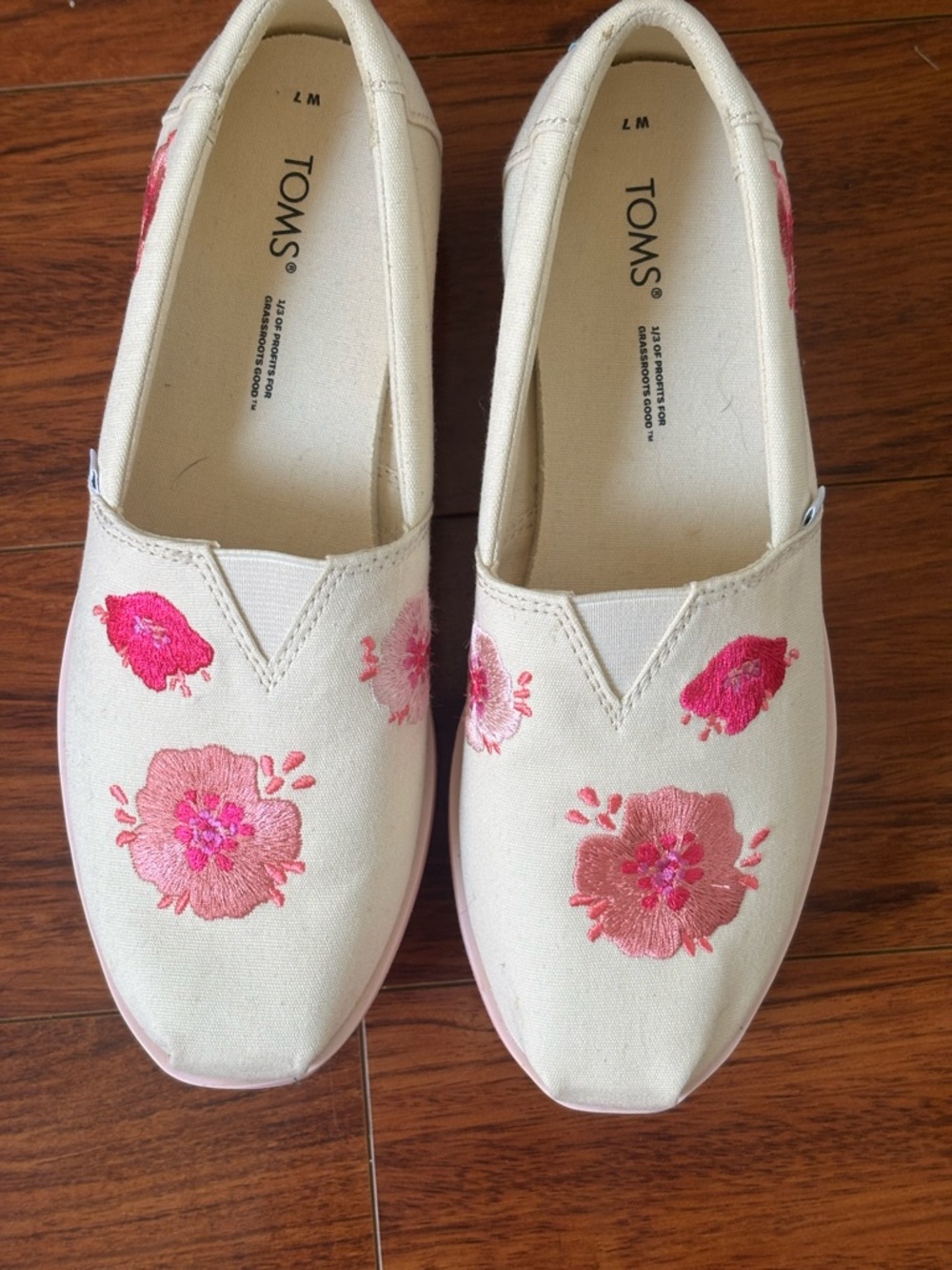 TOMS Cream Canvas Platform Slip-Ons with Pink Floral Embroidery - Picture 2 of 12